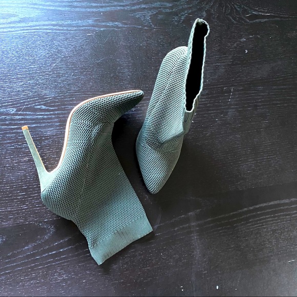 Sockette Stiletto - Picture 1 of 5